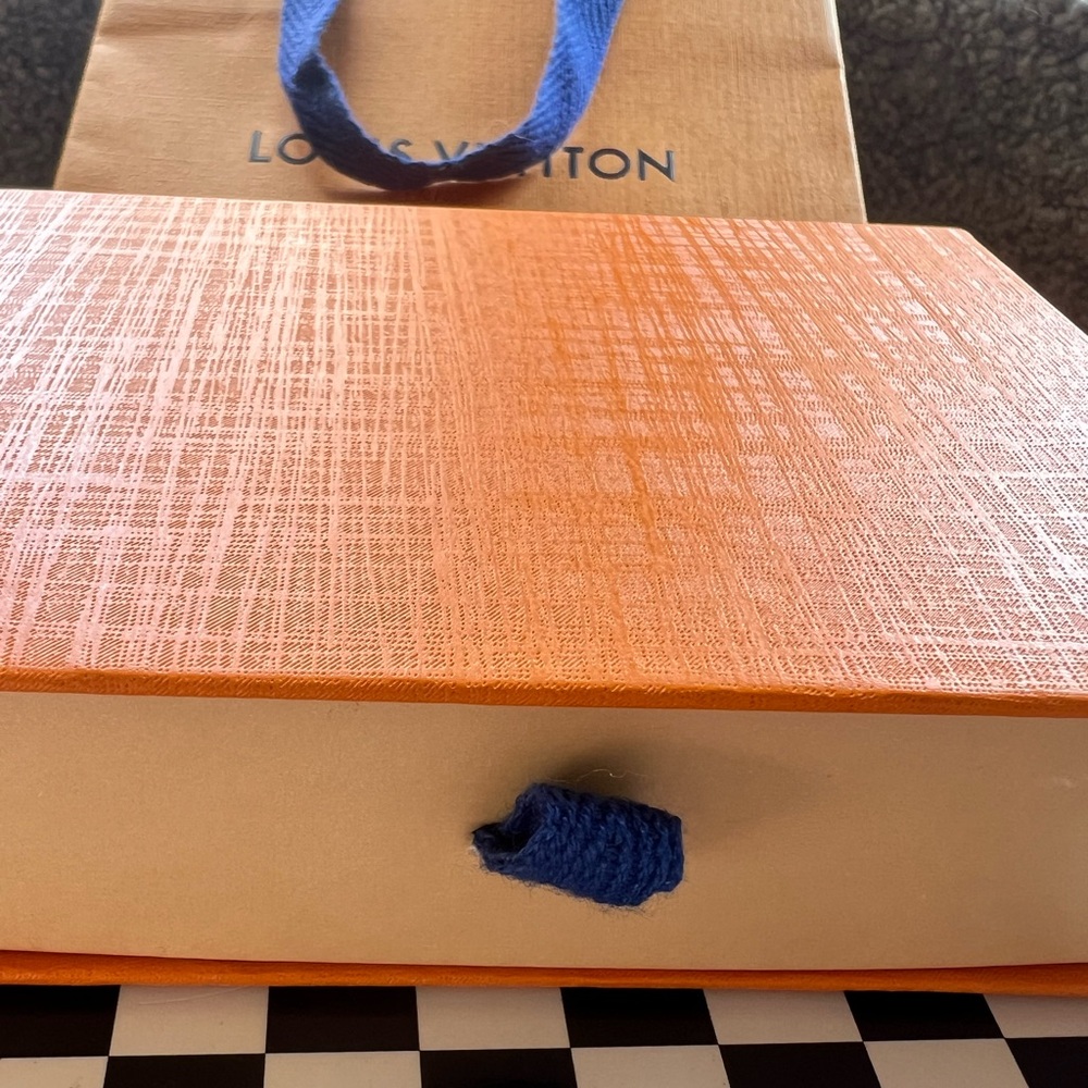 Louis Vuitton 🔶 Monogram Box and Bag (Empty) - Picture 10 of 10